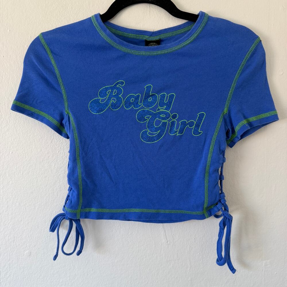 Y2K Urban Outfitters Baby Girl Cropped side tie shirt